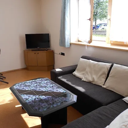 Guest house Appartements Schmiedererhof 3*
