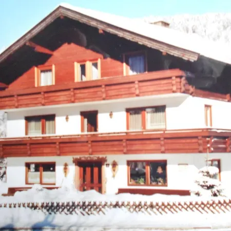 Appartements Schmiedererhof Guest house